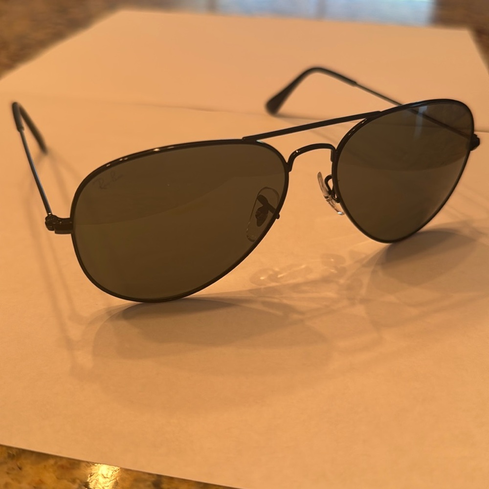 Ray Ban RB3025 classic aviators black size 58mm